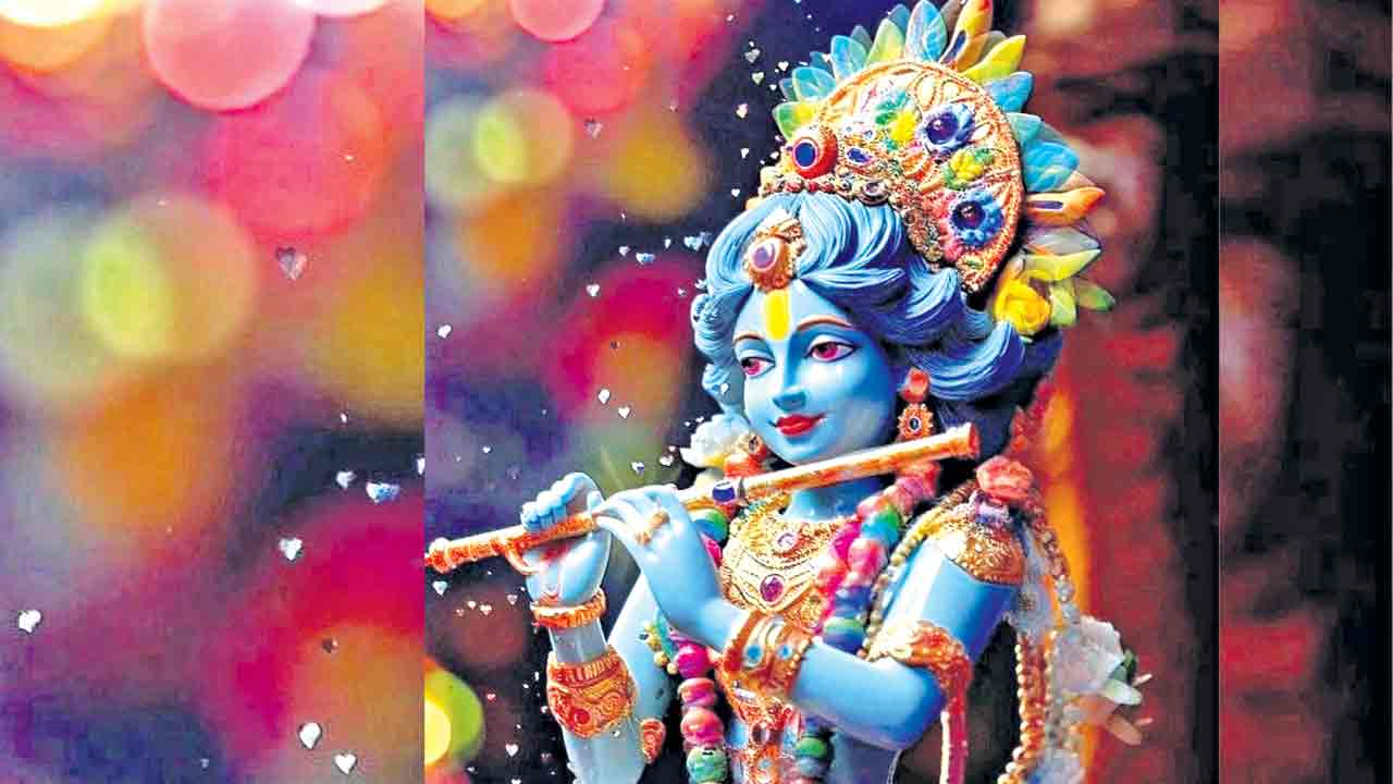 Krishnashtami | సర్వవ్యాపకత్వాన్ని సాధించి బ్రహ్మతత్వానికి ప్రతీకగా నిలిచిన శ్రీకృష్ణుడు