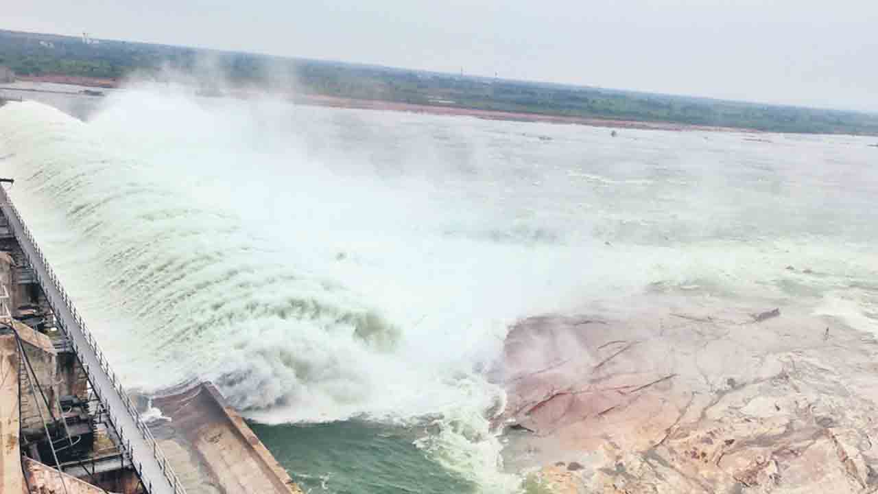 వరద ‘సాగరం’