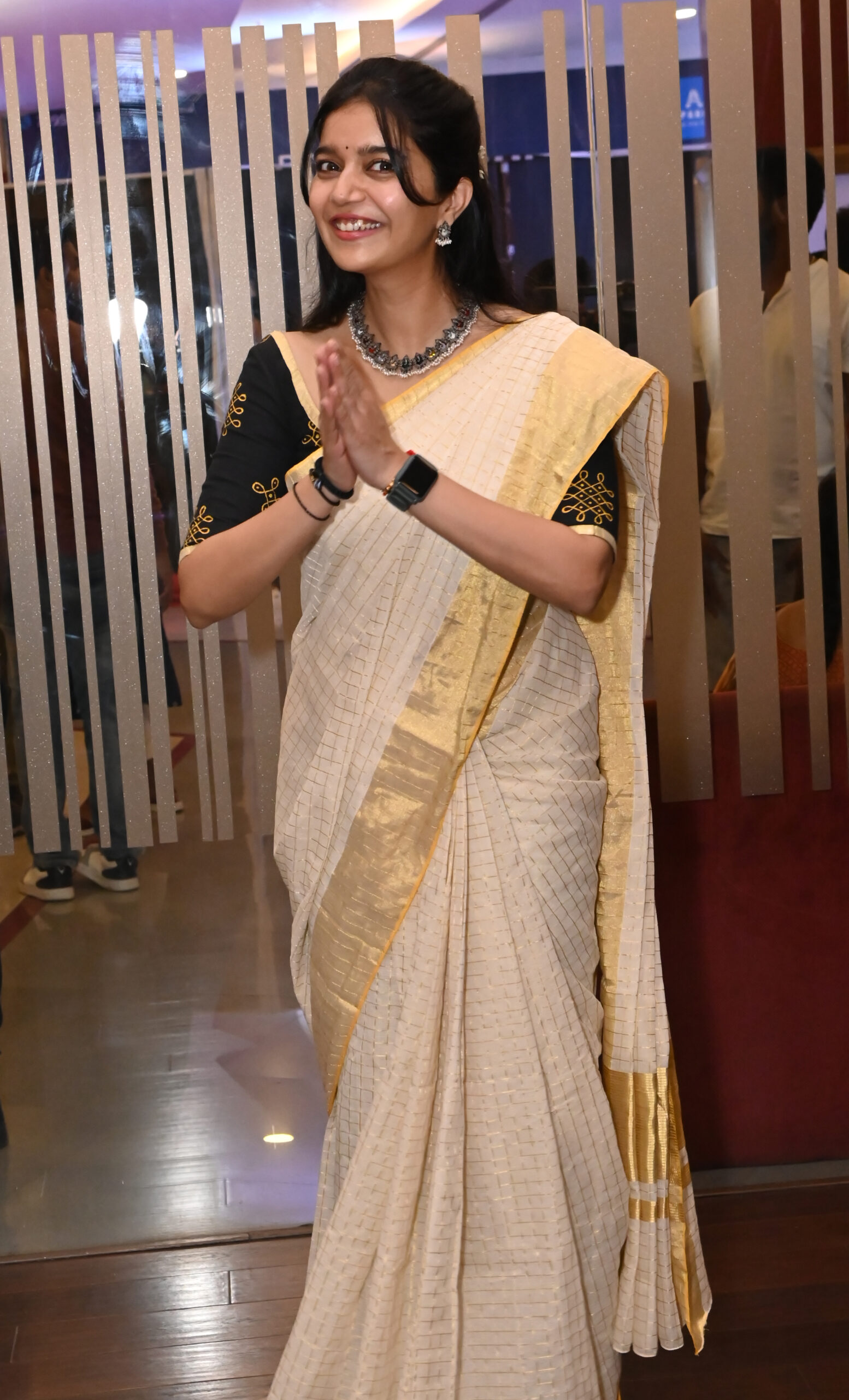 Swathi Reddy At Month Of Madhu Movie Trailer Launch