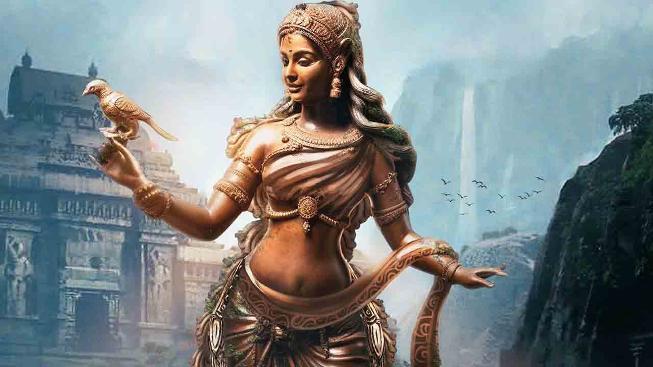 Swayambhu | సంయుక్తా మీనన్‌ బర్త్‌ డే స్పెషల్‌.. స్వయంభు ప్రిన్సెస్‌ లుక్‌ అదిరింది..!