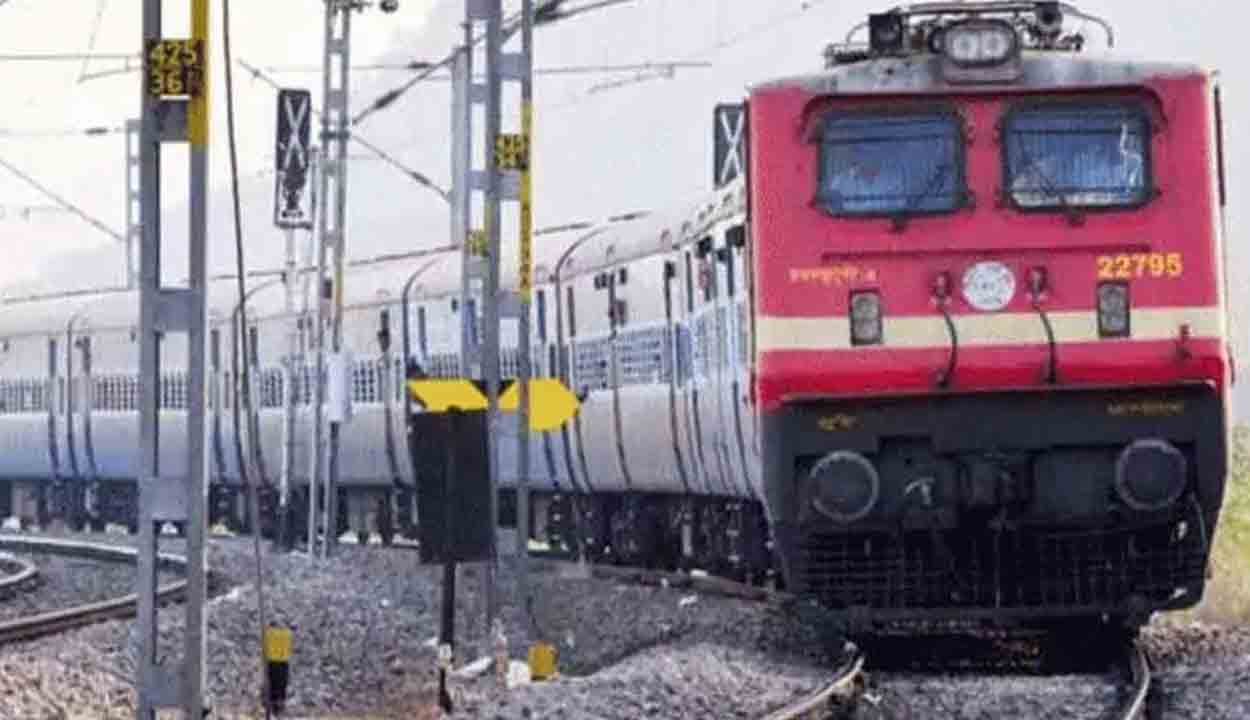 SCR | సౌత్ సెంట్ర‌ల్ రైల్వే ప‌రిధిలో 36 రైళ్లు రద్దు.. మరో 12కు పైగా రైళ్లు పాక్షికంగా..