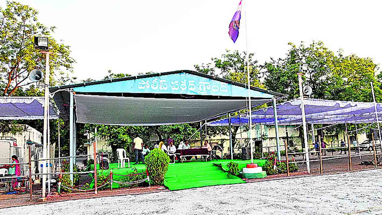 సమైక్యతా దినోత్సవానికి ఏర్పాట్లు పూర్తి