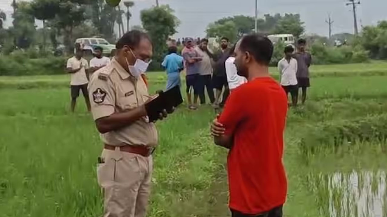 Vijayanagaram | విజయనగరంలో విషాదం.. బావిలోదూకి ఆత్మహత్య చేసుకున్న కుటుంబం