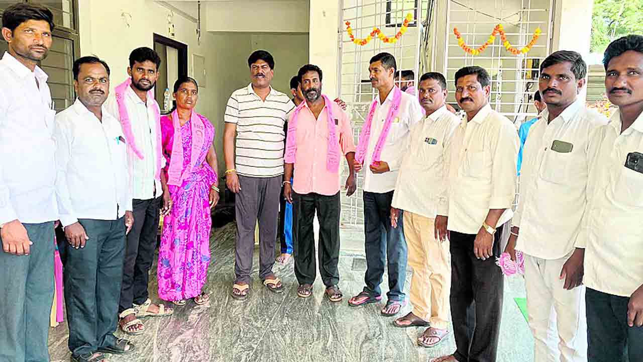 ప్రజా సేవలోనే సంతృప్తి
