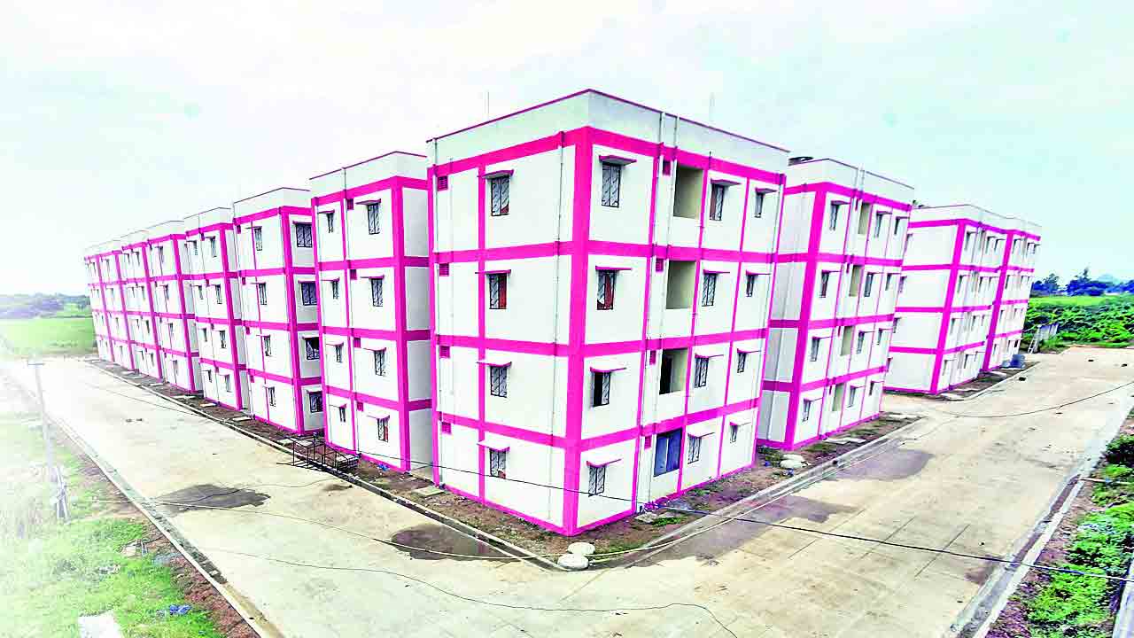 చకచకా డబుల్‌ పనులు