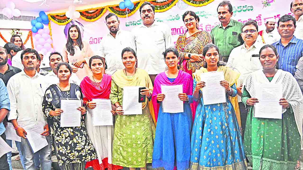 కేసీఆర్‌ కృషితోనే గ్రామాల అభివృద్ధి