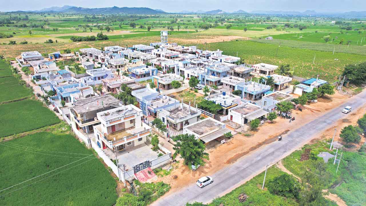 Palamuru Rangareddy Lift Irrigation | పాలమూరు ప్రాజెక్టులో సర్వం కోల్పోయినా.. కోటీశ్వరులుగా మారారు!