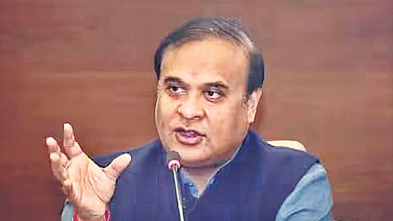 Himanta Biswa Sarma | రైతుల ఆదాయం రెట్టింపు ఇదేనా?.. పీఎం కిసాన్‌ యోజన కింద అస్సాం సీఎం భార్యకు రూ.10 కోట్ల రాయితీ