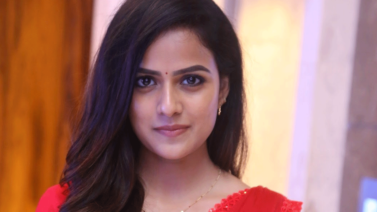 Vaishnavi Chaitanya | బేబి హీరోయిన్‌కు జాక్‌పాట్‌.. రెండు బిగ్‌ బ్యానర్‌లలో క్రేజీ సినిమాలు..!