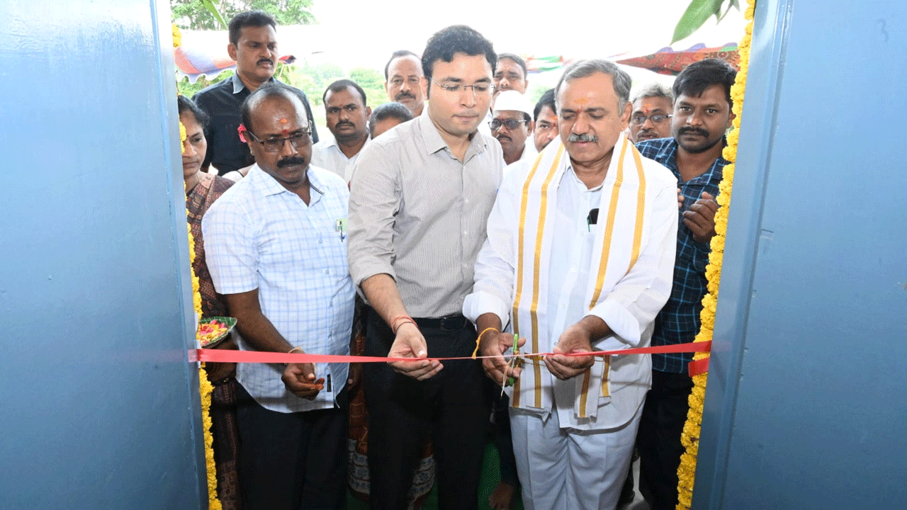 MLA Gandra | అధికారులు సమన్వయంతో పనిచేస్తూ ప్రజల సమస్యలు పరిష్కరించాలి : ఎమ్మెల్యే గండ్ర