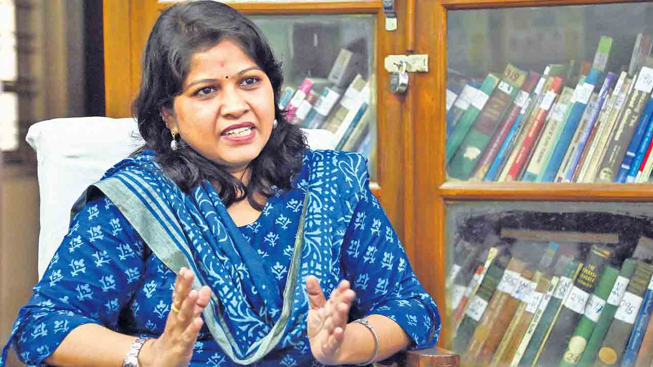 హిందీ చందనం!