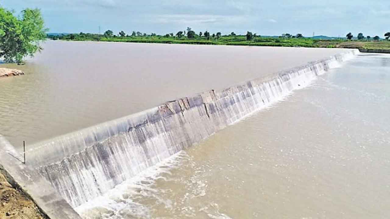 మరో 7 చెక్‌డ్యామ్‌లు