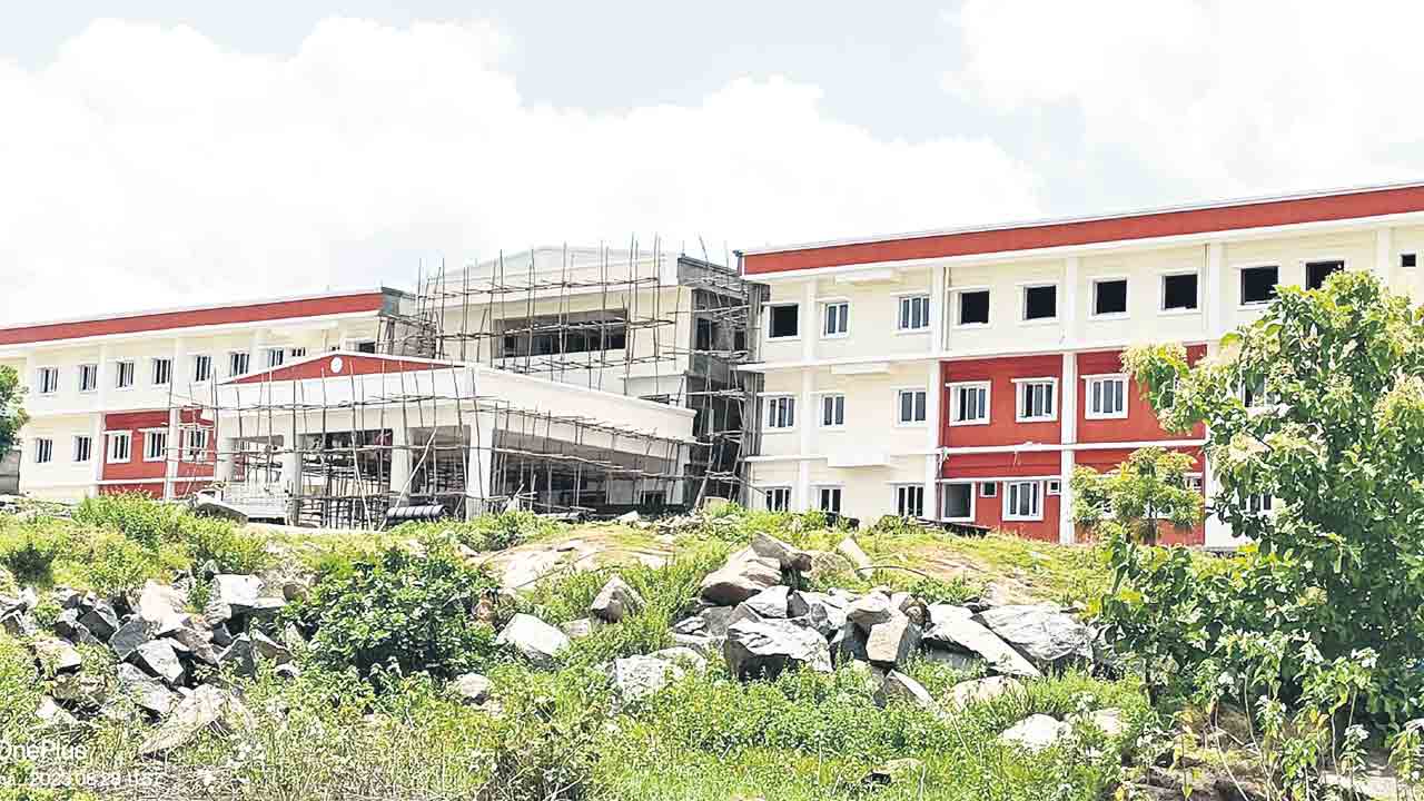 మెడికల్‌ కళాశాల రెడీ