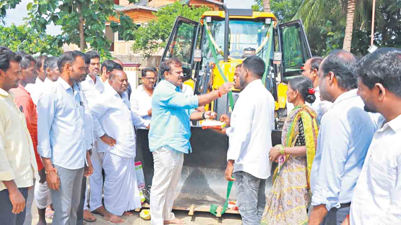 దళితుల జీవితాల్లో వెలుగులు