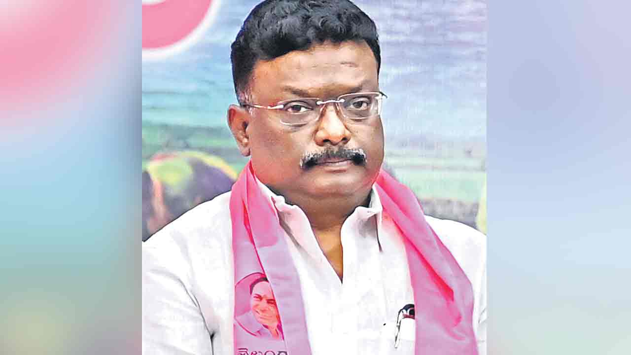 రేవంత్‌, కాంగ్రెస్‌ నడుమ అగాధం