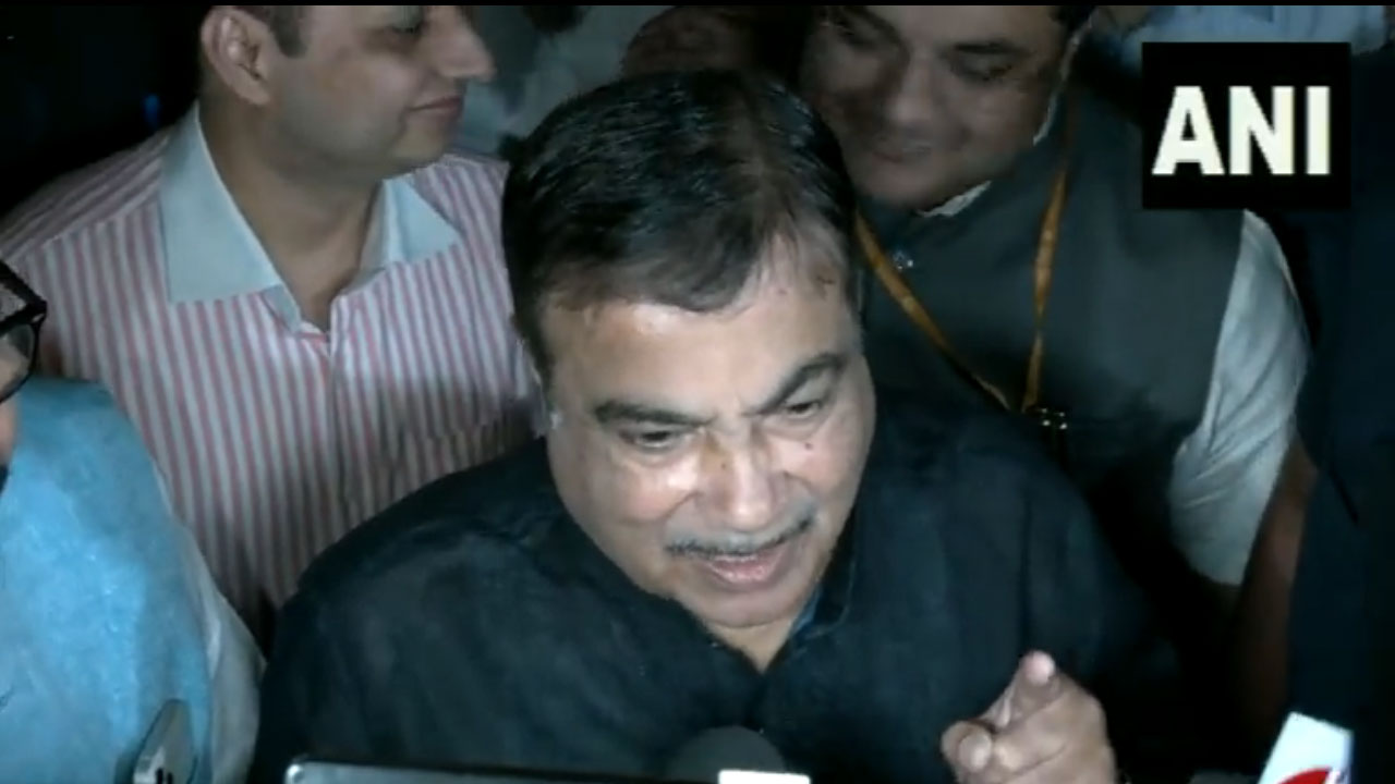 Diesel Vehicles: డీజిల్ వాహ‌నాల‌కు గుడ్‌బై చెప్పండి.. వార్నింగ్ ఇచ్చిన కేంద్ర మంత్రి గ‌డ్క‌రీ