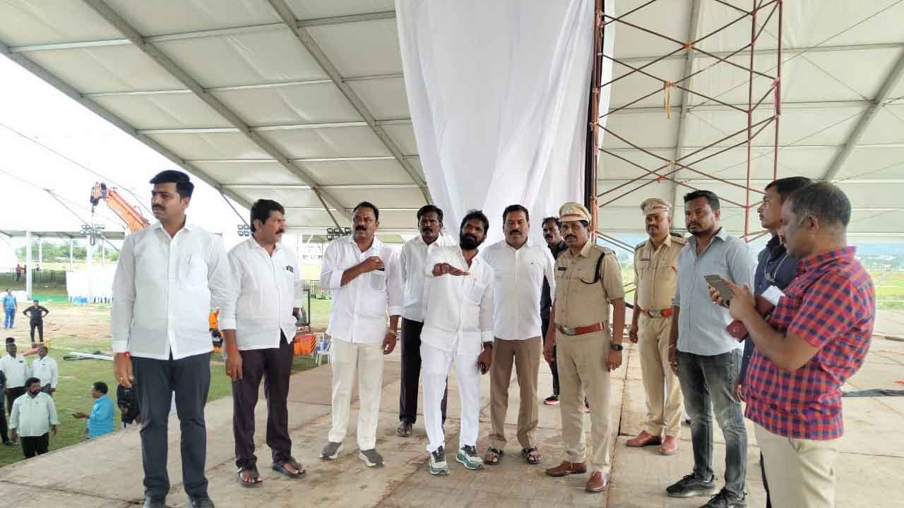 గత పాలకుల నిర్లక్ష్యంతోనే.. పాలమూరు ఎడారి