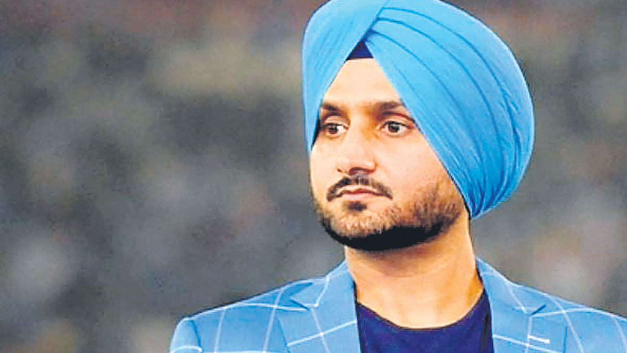 వాళ్లిద్దరూ ఉండాల్సింది!