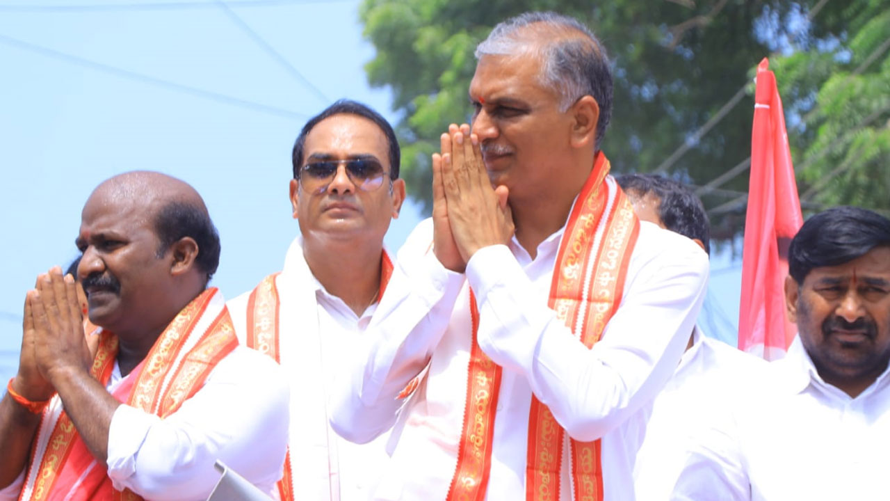 మంత్రులకు ఘన స్వాగతం