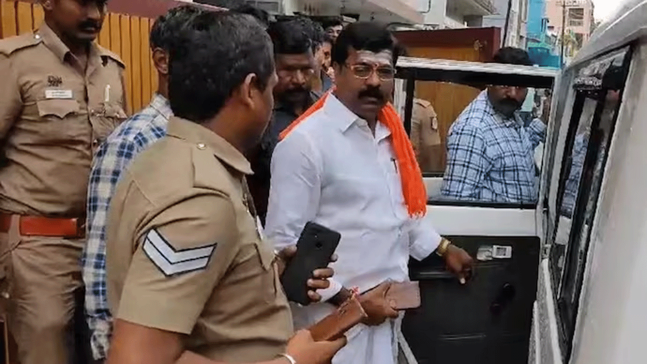 Udhayanidhi Stalin | ఉద‌య‌నిధి స్టాలిన్‌పై అనుచిత వ్యాఖ్య‌లు : హిందూ మున్నాని నేత అరెస్ట్‌