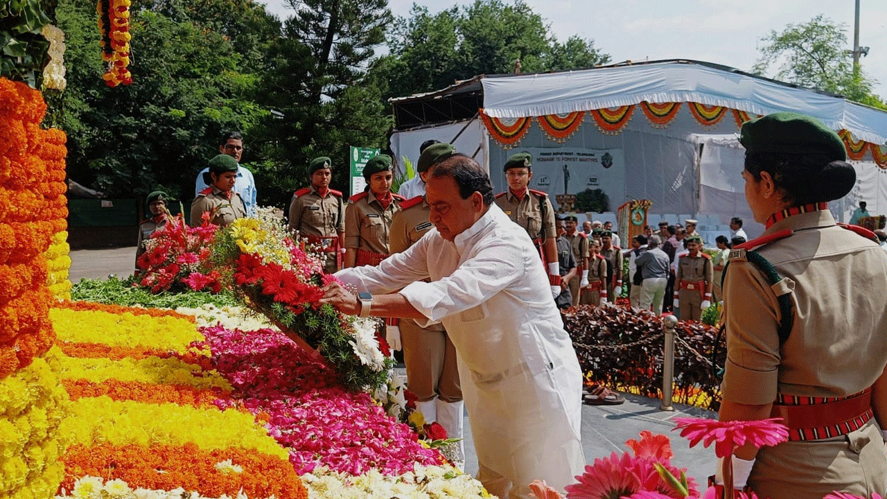 Minister Indrakaran Reddy | అటవీ అమర వీరుల త్యాగాలను మరువొద్దు : మంత్రి ఇంద్రకరణ్‌రెడ్డి