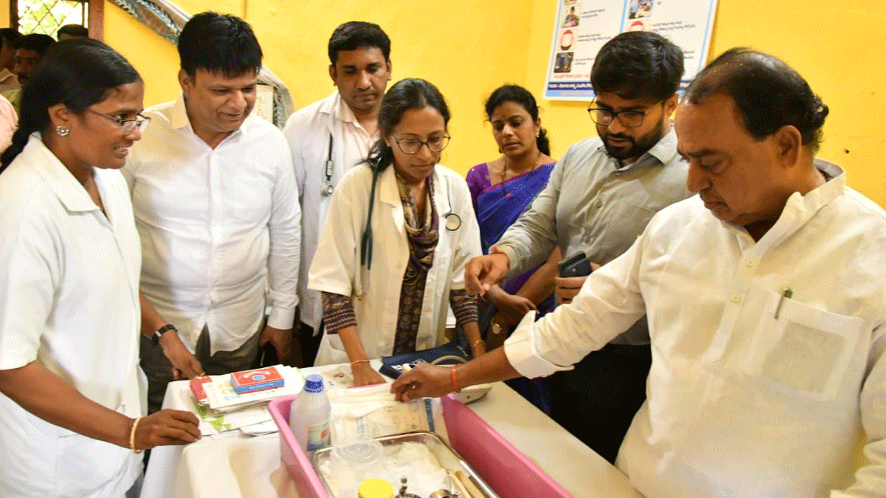 Minister Indrakaran Reddy | వైద్య రంగంలో తెలంగాణ దేశానికే దిక్సూచి : మంత్రి ఇంద్రకరణ్‌ రెడ్డి