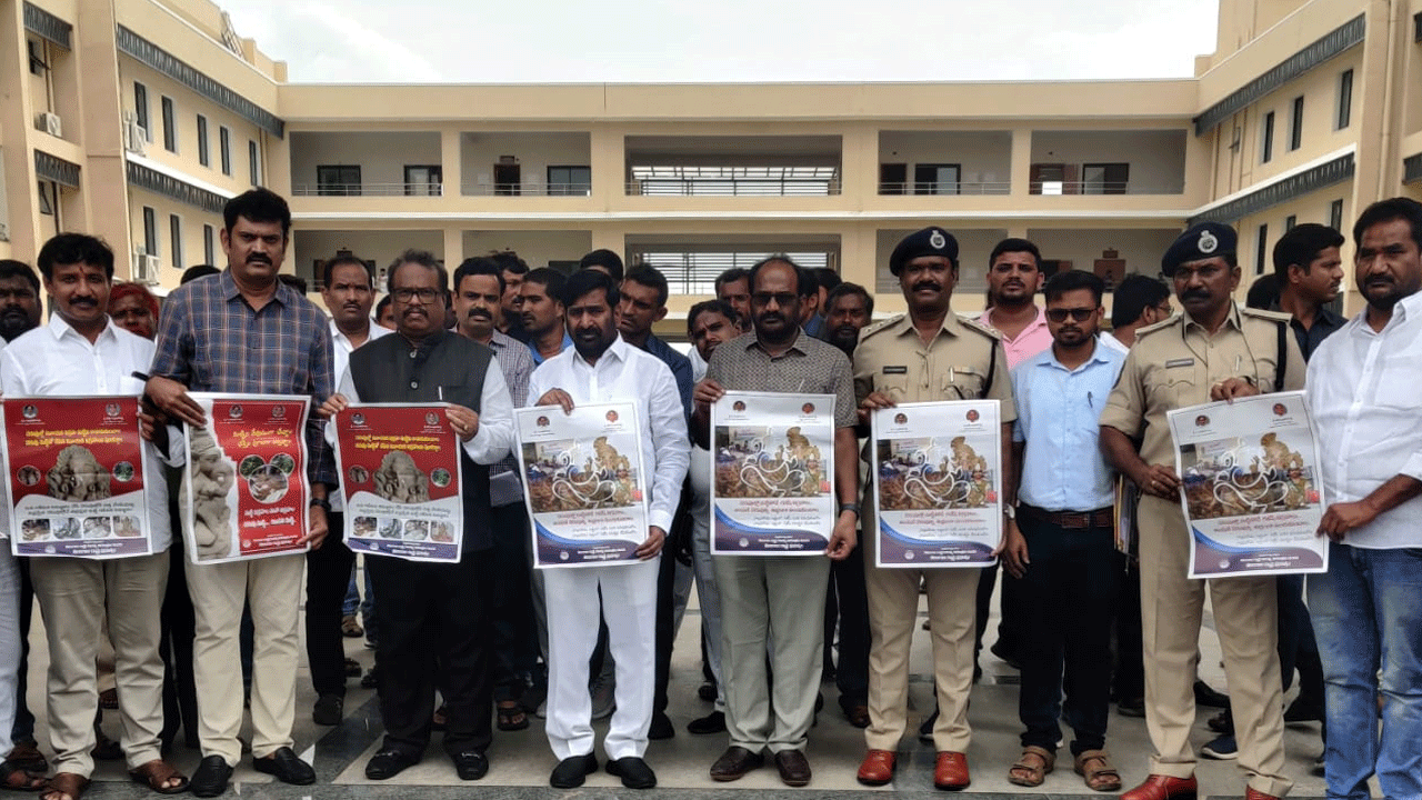 Minister Jagadish Reddy | మట్టి గణపతిని పూజిద్దాం..పర్యావరణాన్ని పరిరక్షిద్దాం : మంత్రి జగదీష్ రెడ్డి