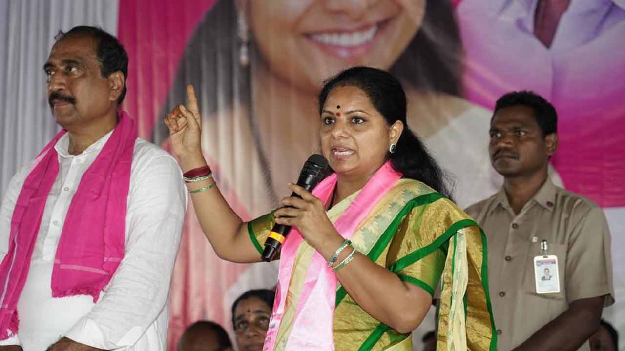 MLC Kavitha | ఆ హామీల‌ను కాంగ్రెస్ పాలిత రాష్ట్రాల్లో అమ‌లు చేస్తున్నారా..? గాంధీ కుటుంబానికి ఎమ్మెల్సీ కవిత సూటి ప్రశ్న