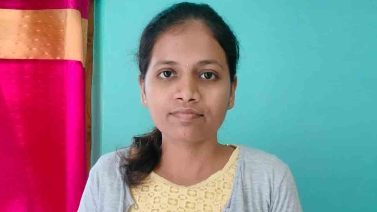 Telangana | అప్పుడు తండ్రికి జిల్లా ఫస్ట్‌ ర్యాంక్‌.. ఇప్పుడు కూతురికి స్టేట్‌ ర్యాంక్‌.. ఏఈఈ పరీక్షలో సత్తా చాటిన లక్షెట్టిపేట యువతి