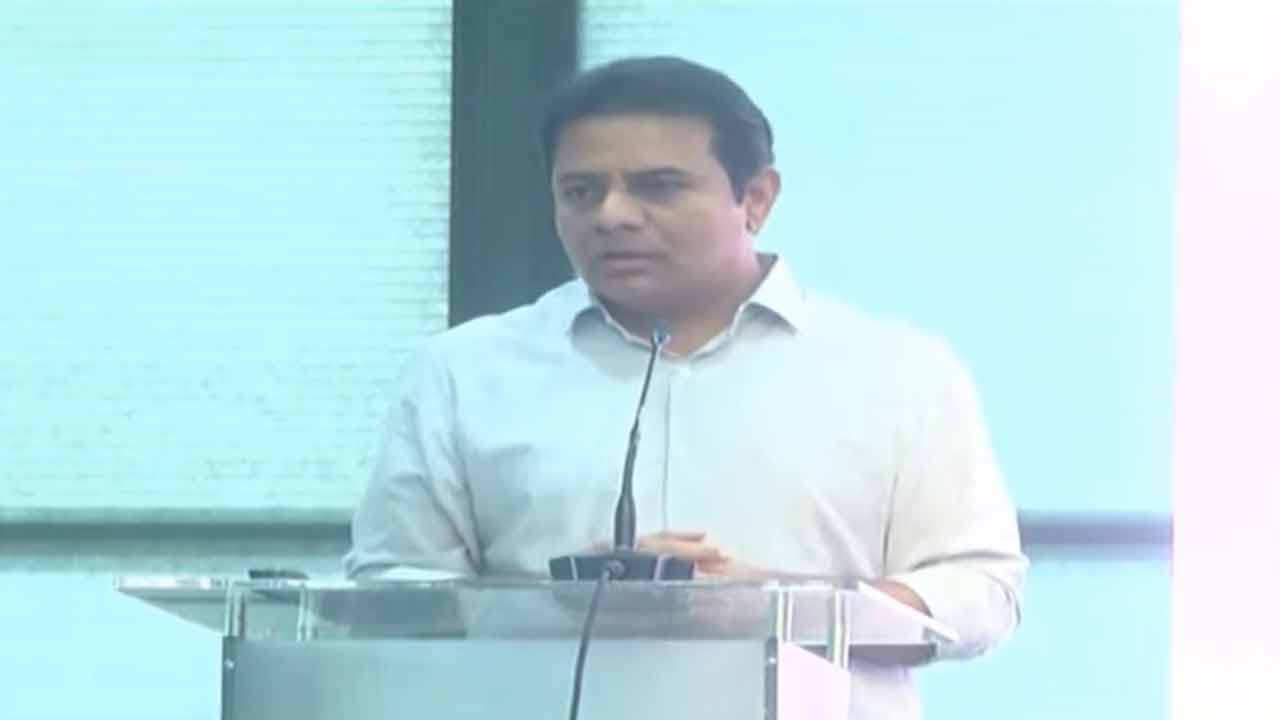 Minister KTR | హైద‌రాబాద్ అభివృద్ధికి బ‌హుముఖ వ్యూహాంతో ప‌ని చేస్తున్నాం : మంత్రి కేటీఆర్