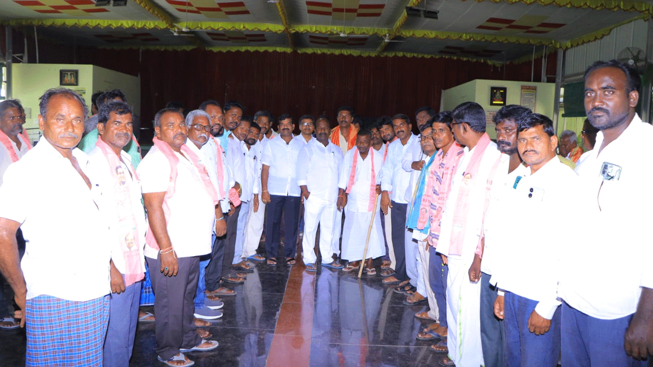 MLA Chirumurthy | ప్రభుత్వ సంక్షేమ పథకాలను ప్రజల్లోకి తీసుకెళ్లాలి : ఎమ్మెల్యే చిరుమర్తి లింగయ్య