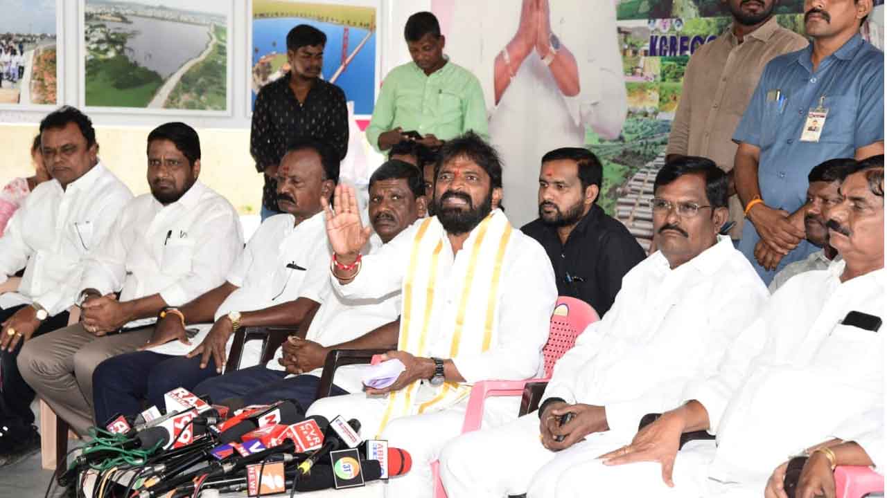 లక్ష కోట్ల ప్యాకేజీ ఇవ్వాలి
