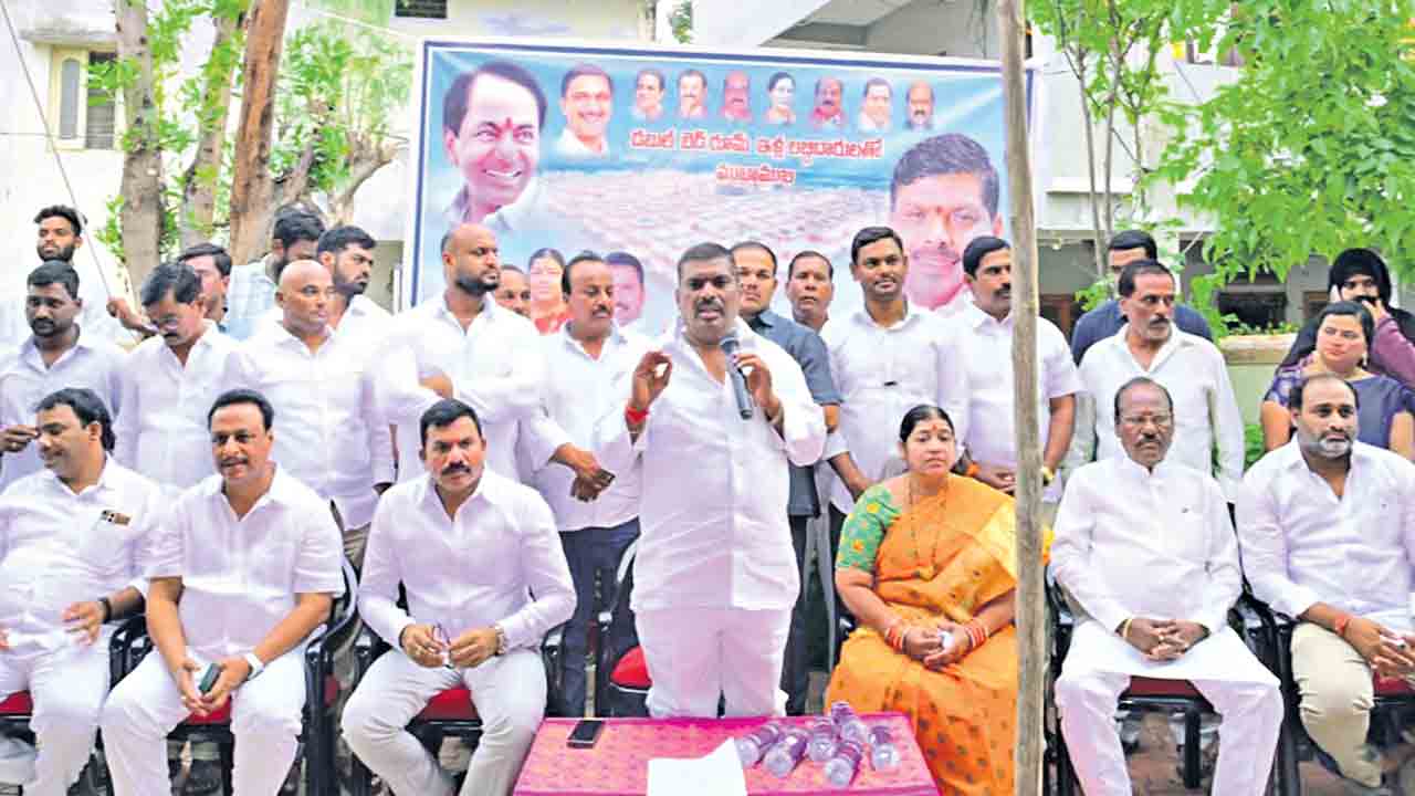 పారదర్శకంగా డబుల్‌ ఇండ్ల పంపిణీ