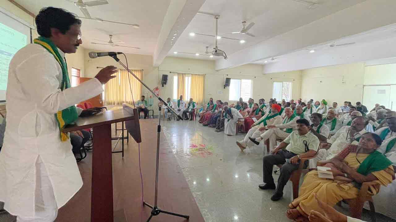 Rakesh Tikait |  తెలంగాణ మాడల్‌ దేశమంతా కావాలి.. కేసీఆర్‌ను ఆదర్శంగా తీసుకోవాలి: బీకేయూ నేత టికాయిత్‌