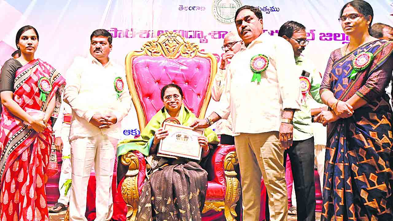 విద్యపై సీఎం కేసీఆర్‌ విజన్‌