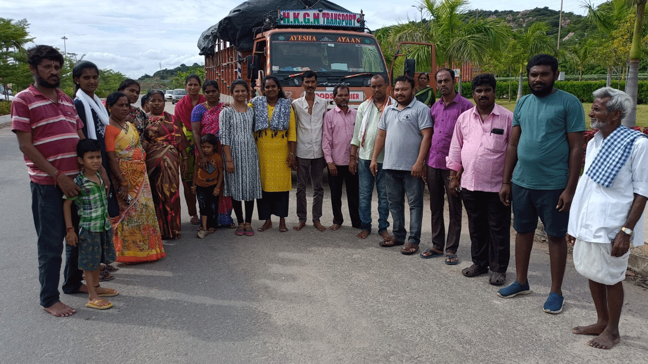 Mokkubadi Yatra | బీఆర్ఎస్ మూడో సారి అధికారంలోకి రావాలని ‘మొక్కుబడి యాత్రలు’