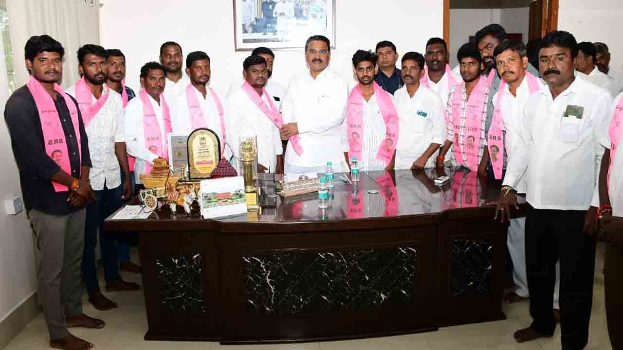 అభివృద్ధి వైపే ప్రజలంతా..