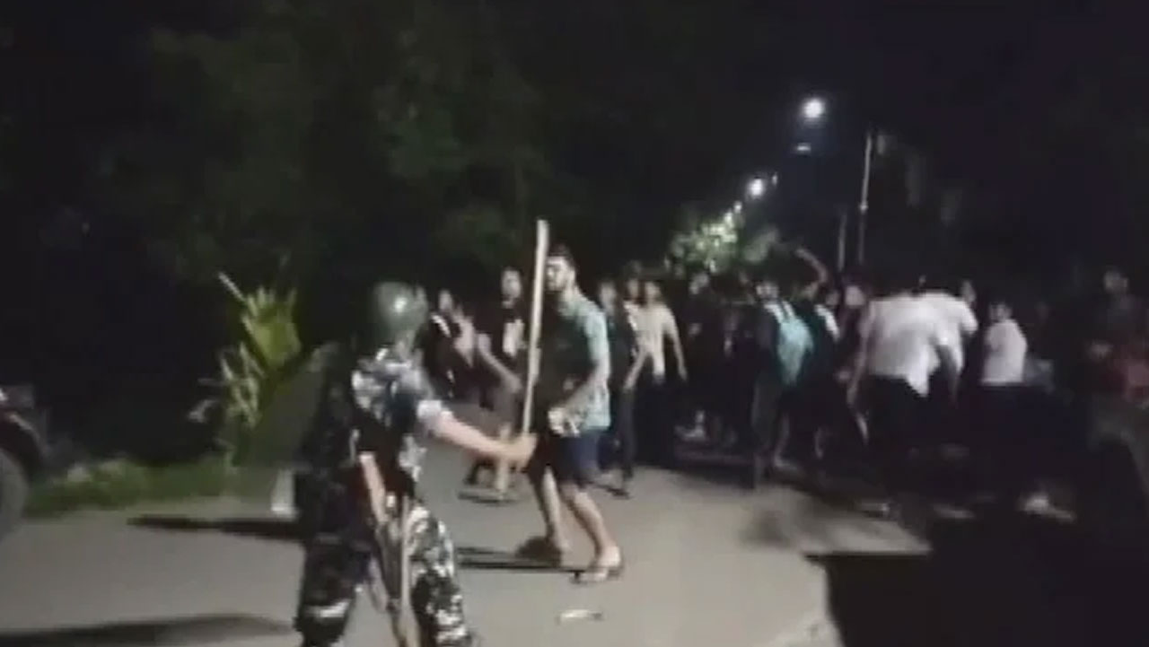 NIT Silchar: ఎన్ఐటీ క్యాంప‌స్‌లో విద్యార్థి ఆత్మ‌హ‌త్య‌.. స్టూడెంట్స్‌పై పోలీసుల లాఠీచార్జ్‌