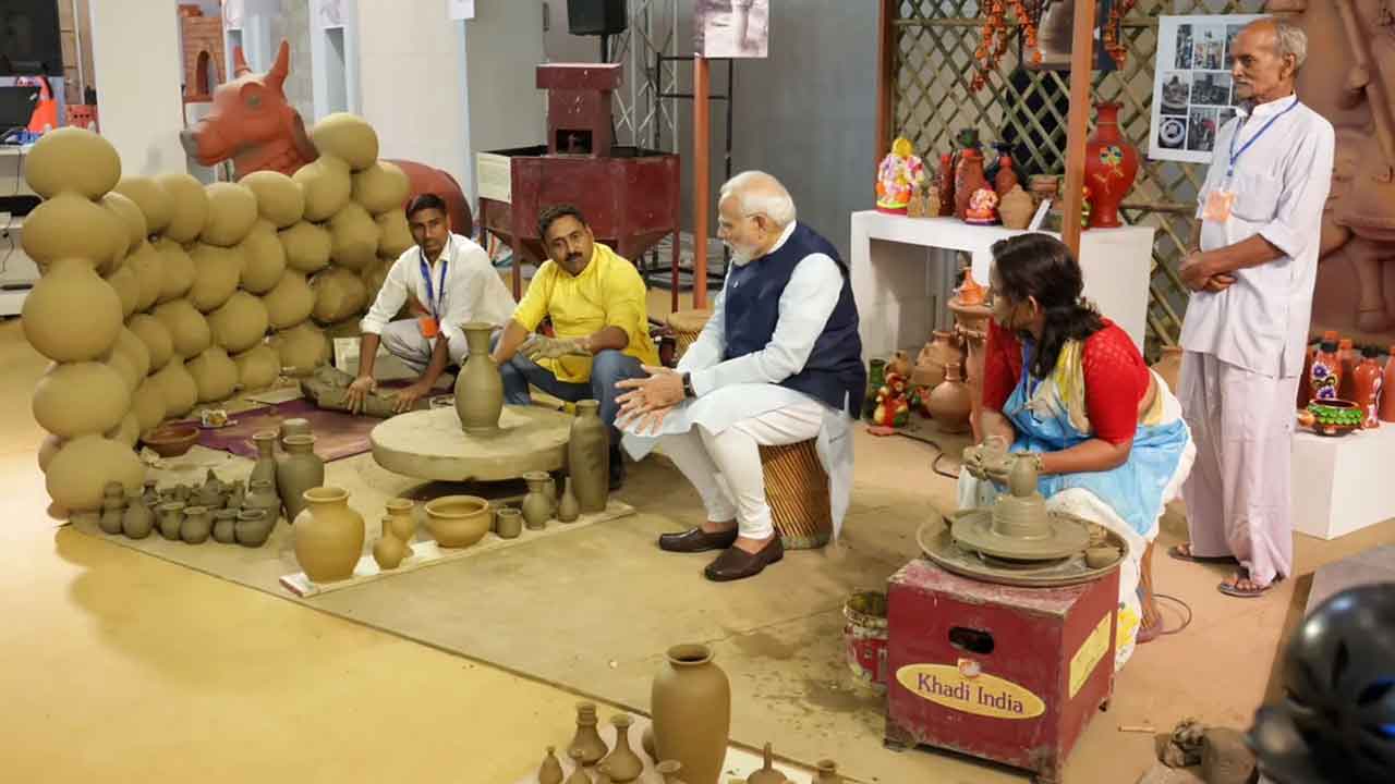 విశ్వకర్మ యోజన ప్రారంభం