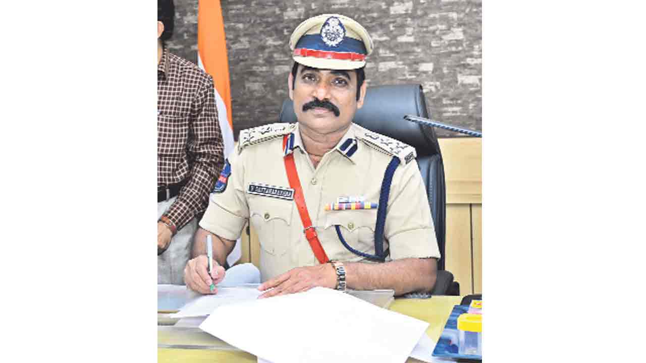 మహిళల భద్రతే ప్రధానం