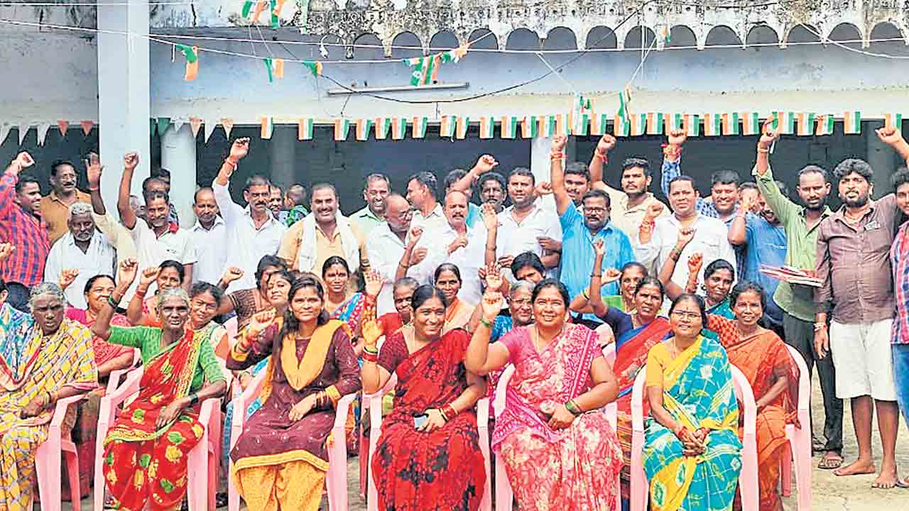 మా ఓట్లన్నీ మంత్రి వేములకే