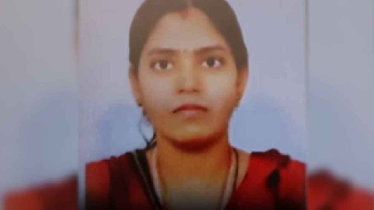 TS TET 2023 | టెట్ పరీక్ష రాసేందుకు వచ్చి.. నిండు గర్భిణి మృతి