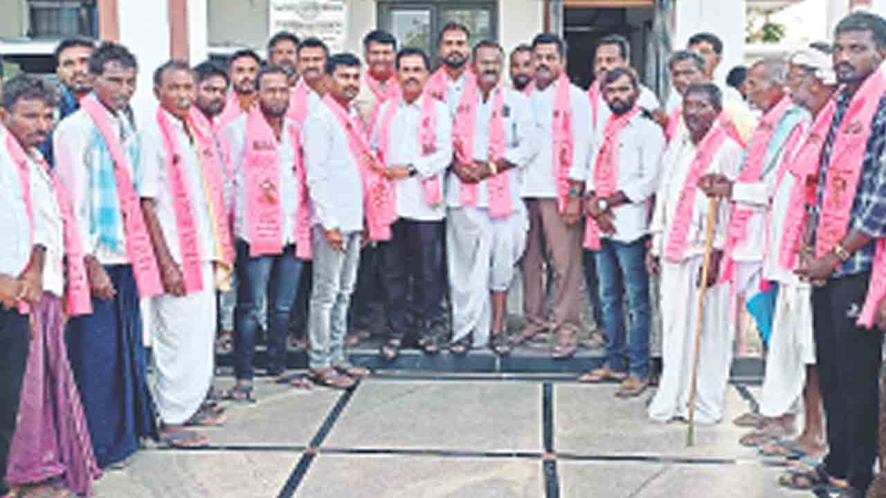 తండాల అభివృద్ధి ఘనత సీఎం కేసీఆర్‌దే