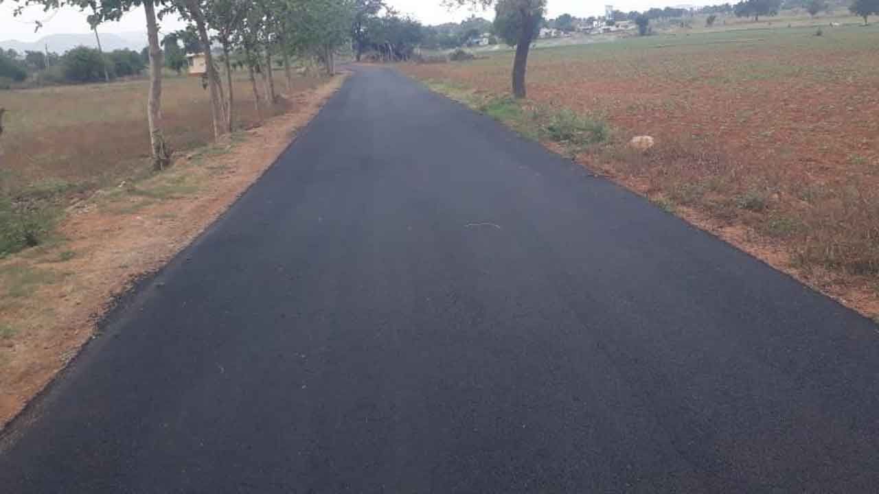 తండాలకు తారు రోడ్లు