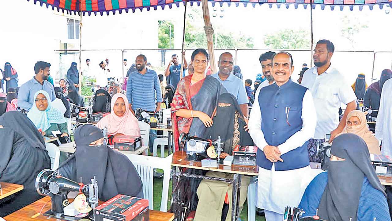 అమ్మ మనసు.. సంక్షేమ సర్కారు