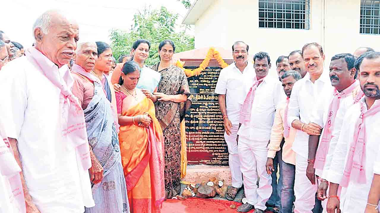 దేశానికే ఆదర్శం తెలంగాణ