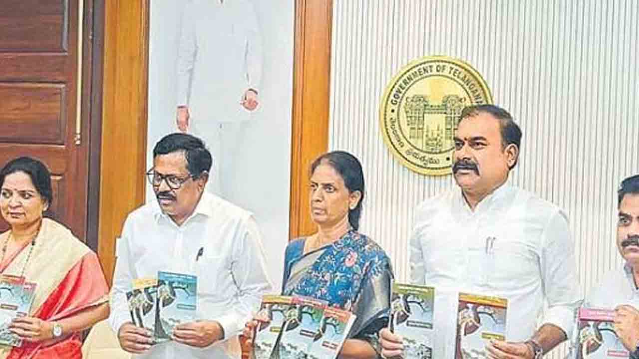 బాల సాహిత్యంలో మనమే మాడల్‌