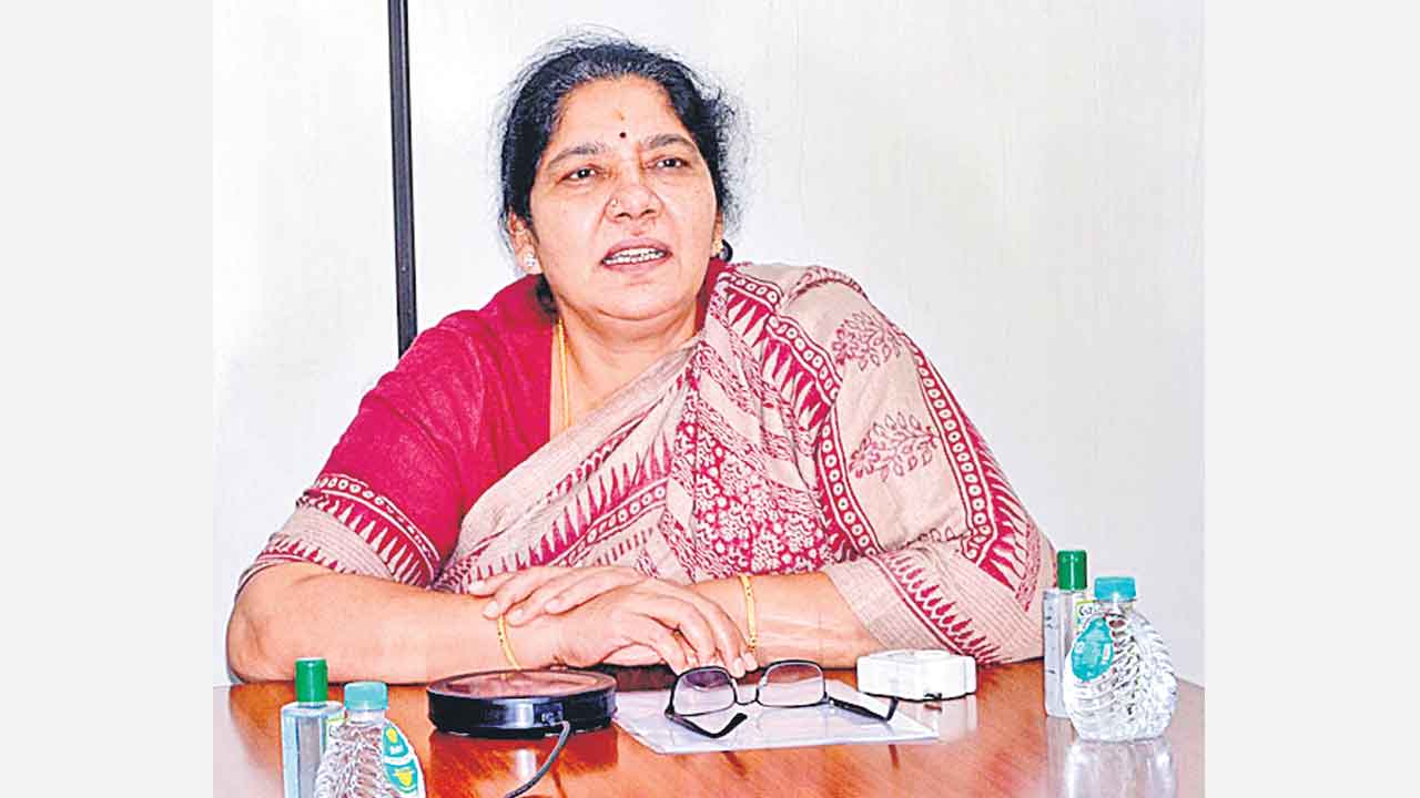 కేసీఆర్‌ సర్కార్‌తోనే అంగన్‌వాడీలకు గౌరవం : మంత్రి సత్యవతి