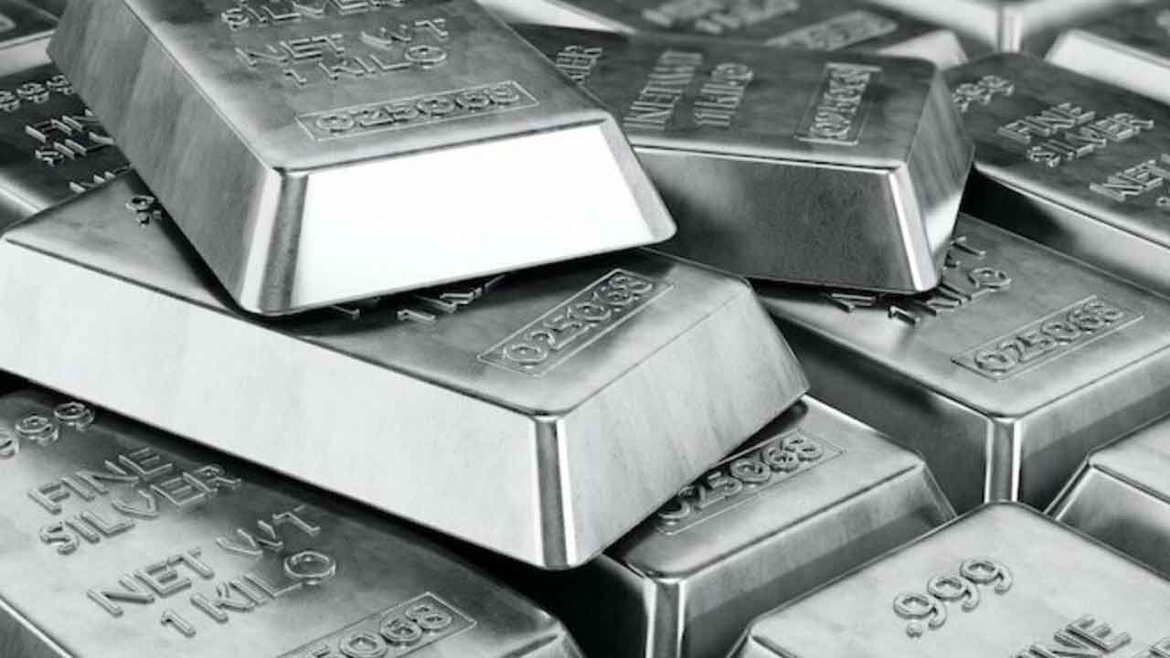 85 వేలకు వెండి!