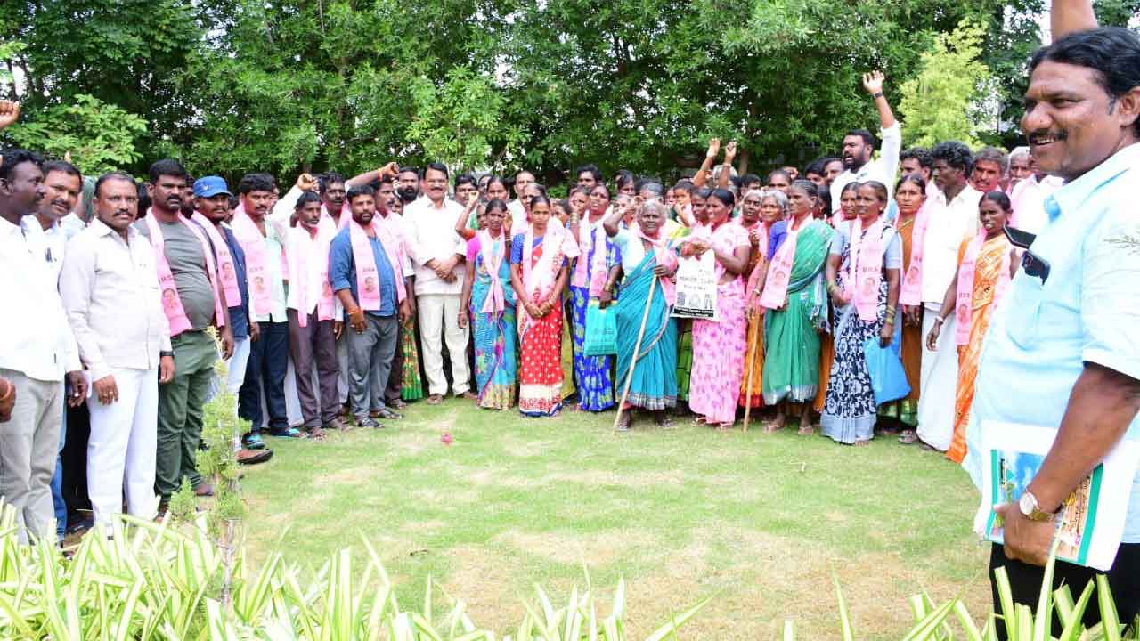 కలిసికట్టుగా పనిచేద్దాం